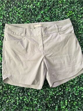 NWT Adidas grey golf shorts Size 10